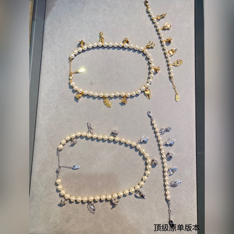 項鍊價格2200    手鍊價格2000 【VivienneWestwood】什