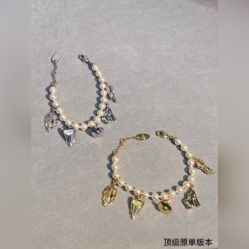 項鍊價格2200    手鍊價格2000 【VivienneWestwood】什