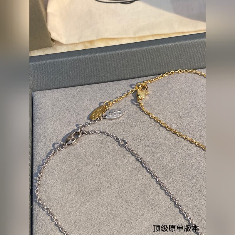 項鍊2200 耳釘1800 西太後土星鑲鑽套裝 優雅大方精工設計 非常修飾臉型