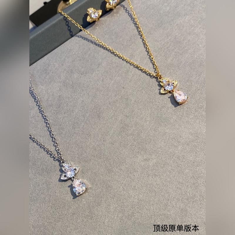 項鍊2200 耳釘1800 西太後土星鑲鑽套裝 優雅大方精工設計 非常修飾臉型