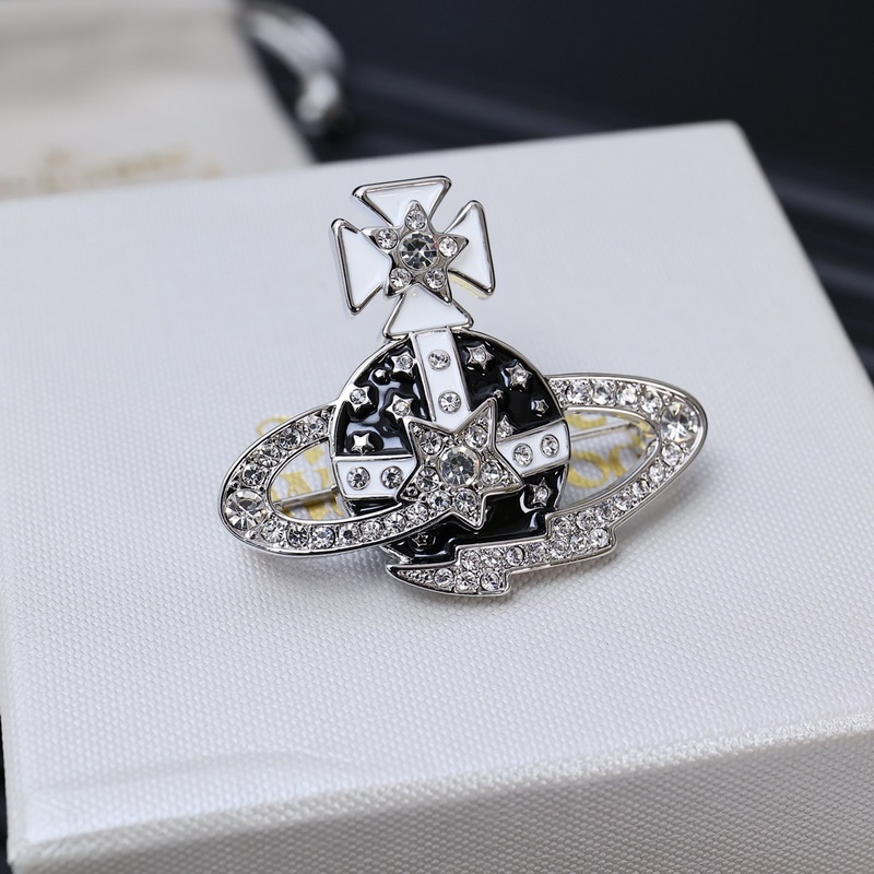 西太後超美大號星球胸針，百看不厭的土星形狀，胸針表面鑲滿”鑽石“加黑白滴裝飾搭配