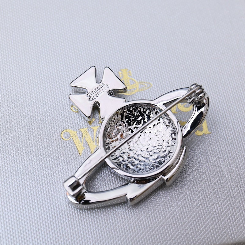 西太後超美大號星球胸針，百看不厭的土星形狀，胸針表面鑲滿”鑽石“加黑白滴裝飾搭配