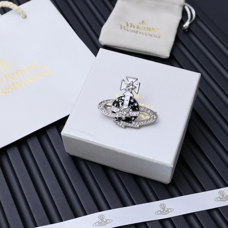 西太後超美大號星球胸針，百看不厭的土星形狀，胸針表面鑲滿”鑽石“加黑白滴裝飾搭配