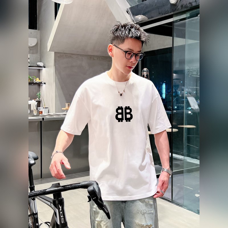 巴黎世家 新款字母印花雙層重工短袖T桖 字母圖案不管是T桖還是衛衣都是每年的爆款