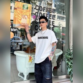 巴黎世家 新款字母印花雙層重工短袖T桖 字母圖案不管是T桖還是衛衣都是每年的爆款