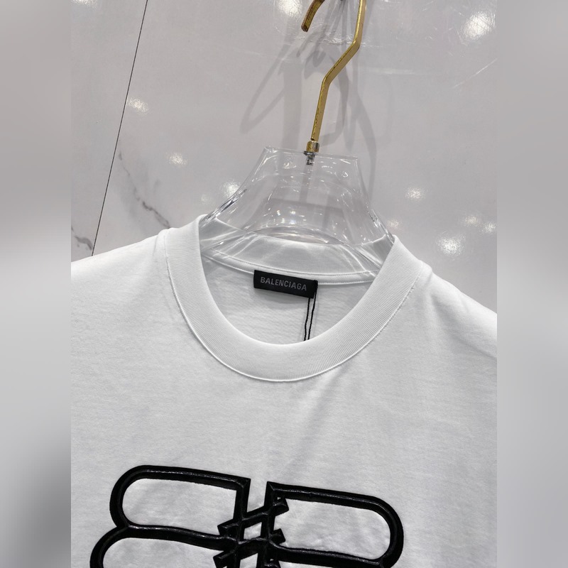 巴黎世家 2025春夏新款首發專櫃最新款短袖圓領T恤 高端訂制 設計前衛時尚！