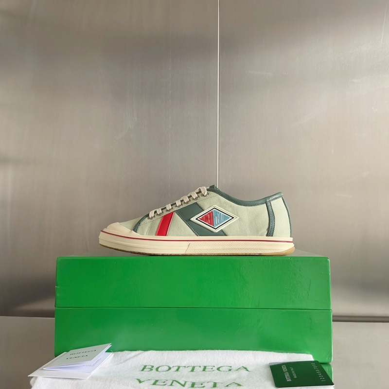 頂級版本：情侶款 Bottega Veneta 葆蝶家BV最新款Eliot系列