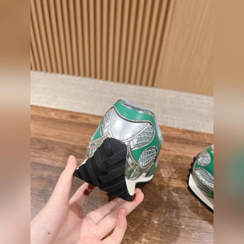 葆蝶家運動鞋 王一博 同款 情侶款休閑鞋老爹鞋！Runner運動鞋！原版輕質科技