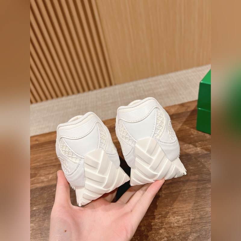 葆蝶家運(yùn)動(dòng)鞋 王一博 同款 情侶款休閑鞋老爹鞋！Runner運(yùn)動(dòng)鞋！原版輕質(zhì)科技