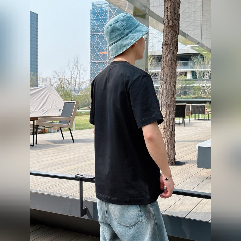 Dior25SS春夏新款首發專櫃最新款短袖圓領T恤 高端訂制 設計前衛時尚！品牌