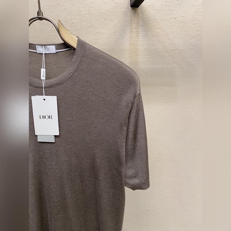 Dior、小迪下擺蜜蜂刺繡~絲棉定織啡色針織短袖T恤 25夏季新款短袖，清爽透氣