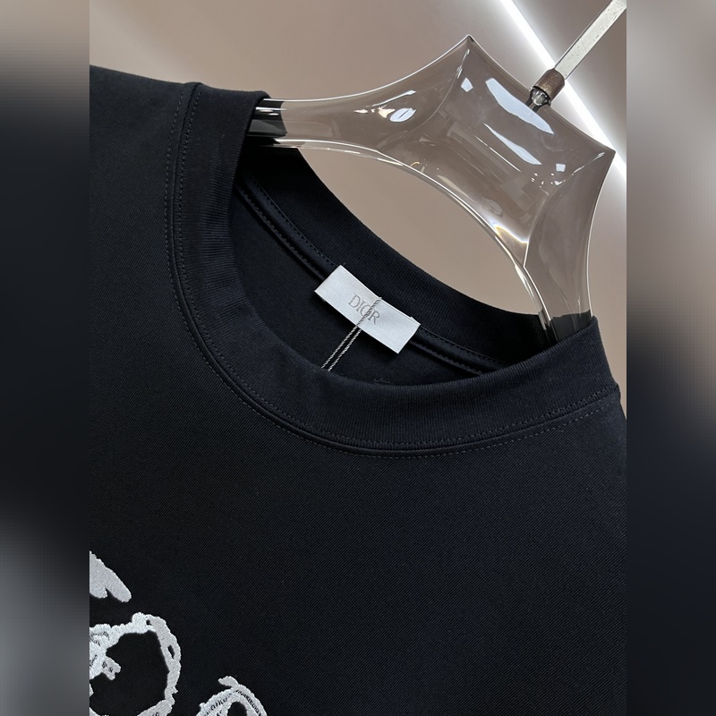 Dior 獨(dú)家專(zhuān)供春季新款 迪奧時(shí)尚休閑圓領(lǐng)短袖，純棉面料原單工藝高端歐版原單T