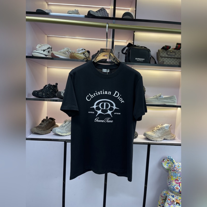 S-2XLDior 25SS春夏新款首發(fā)專櫃最新款短袖圓領(lǐng)T恤 高端訂制 設(shè)計(jì)前