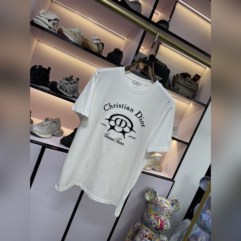 S-2XLDior 25SS春夏新款首發(fā)專櫃最新款短袖圓領(lǐng)T恤 高端訂制 設(shè)計前