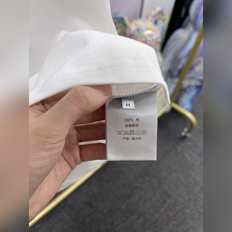 S-2XLDior 25SS春夏新款首發(fā)專櫃最新款短袖圓領(lǐng)T恤 高端訂制 設(shè)計前