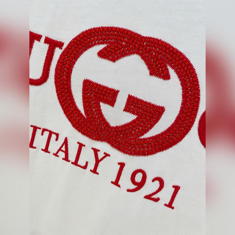 Gucci 25ss春夏新款首發專櫃最新款短袖圓領T恤 高端訂制 設計前衛時尚！