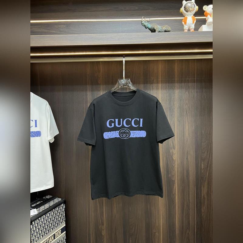Gucci 獨家專供秋季新款 古馳時尚休閑圓領短袖，高密度320克純棉面料，高