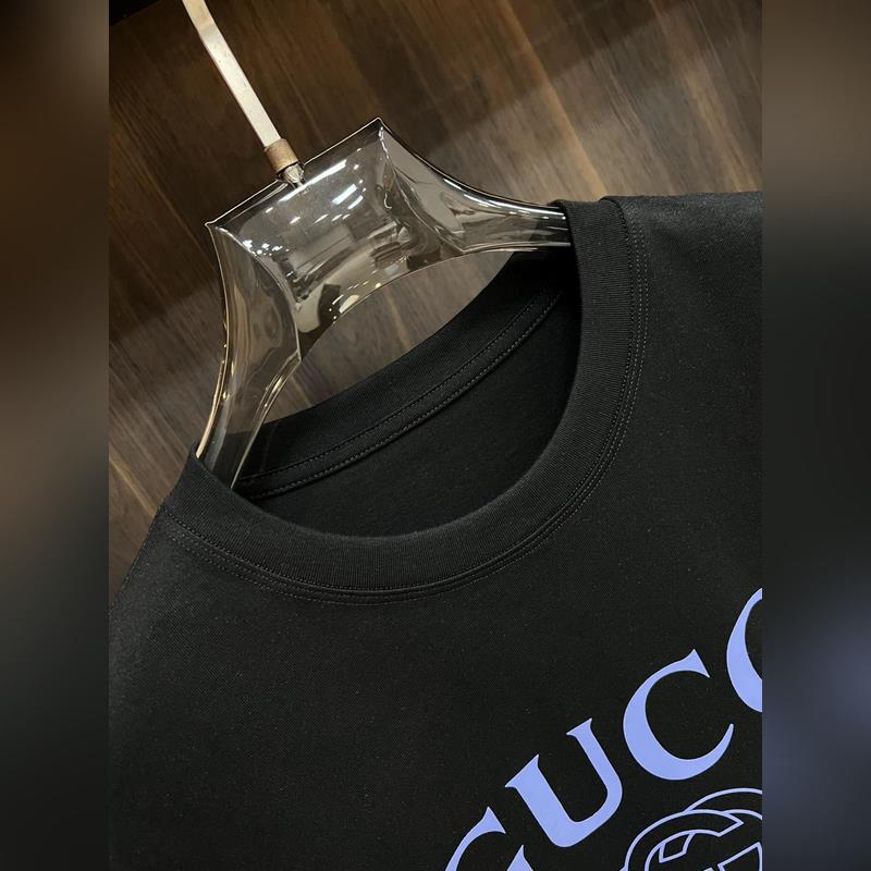 Gucci 獨家專供秋季新款 古馳時尚休閑圓領短袖，高密度320克純棉面料，高