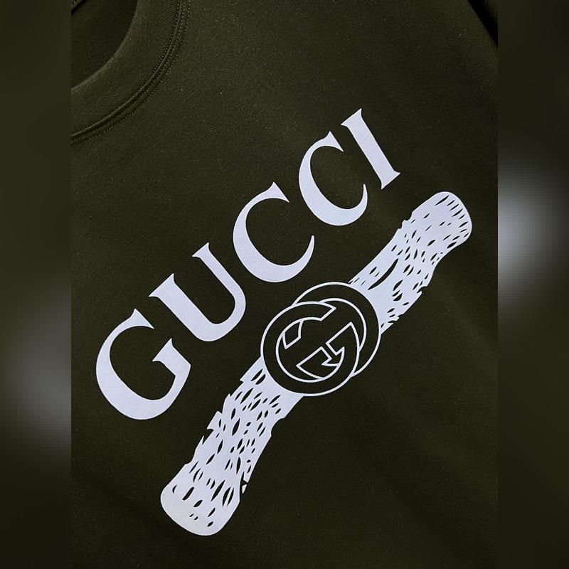 Gucci 獨家專供秋季新款 古馳時尚休閑圓領短袖，高密度320克純棉面料，高