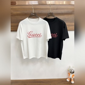 Gucci 獨家專供秋季新款 古馳時尚休閑圓領短袖，高密度320克純棉面料，高