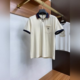 古奇 2025新款男士翻領PoloT恤衫短袖 進口面料呈現。輕盈柔軟的面料經過成