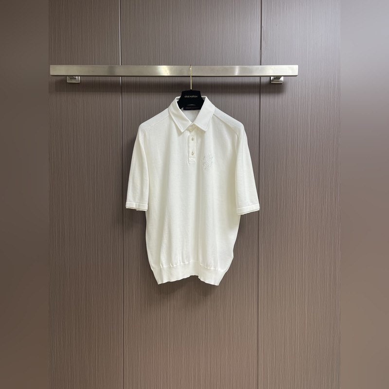 Louis Vuitton 春夏新款馬球衫POLO衫，取材細(xì)膩棉質(zhì)針織，以棉質(zhì)府