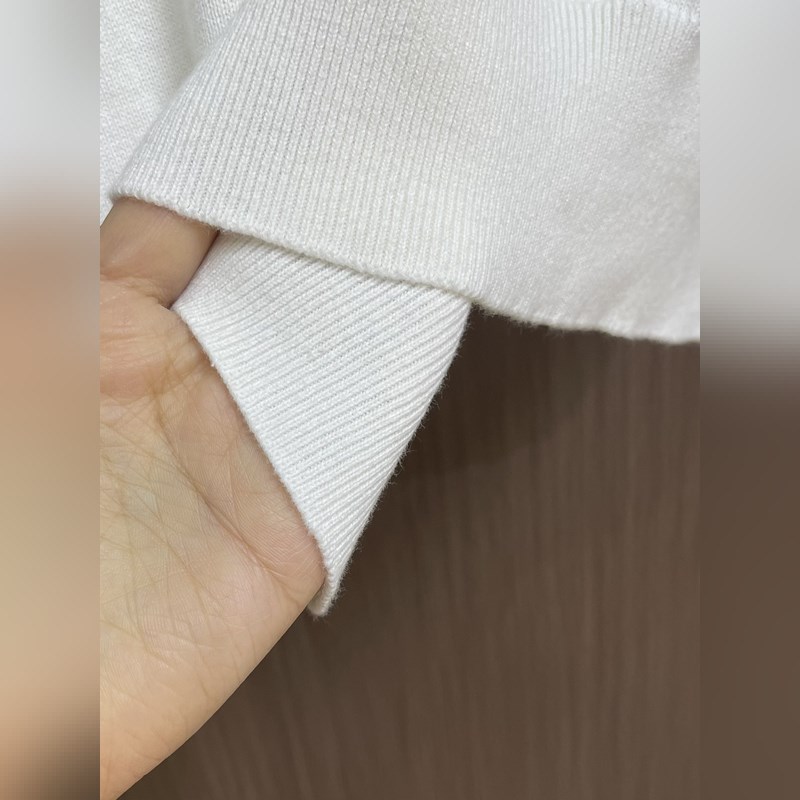 Louis Vuitton 春夏新款馬球衫POLO衫，取材細(xì)膩棉質(zhì)針織，以棉質(zhì)府