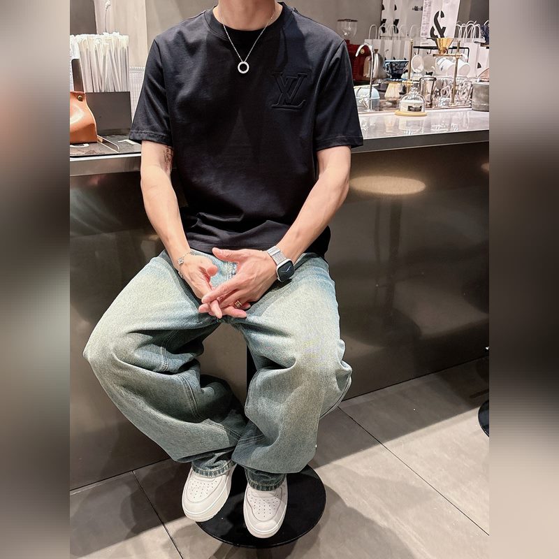 LV路易威登25ss春夏新款首發(fā)專櫃最新款短袖圓領(lǐng)T恤 高端訂制 設(shè)計(jì)前衛(wèi)時(shí)尚！