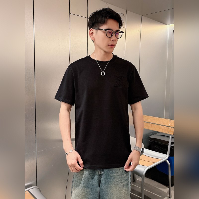 LV路易威登25ss春夏新款首發(fā)專櫃最新款短袖圓領(lǐng)T恤 高端訂制 設(shè)計(jì)前衛(wèi)時(shí)尚！