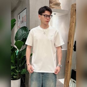 LV路易威登25ss春夏新款首發專櫃最新款短袖圓領T恤 高端訂制 設計前衛時尚！