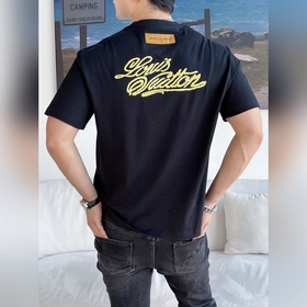 Louis Vuitton 獨家專供秋季新款 驢牌時尚休閑圓領短袖，高密度32