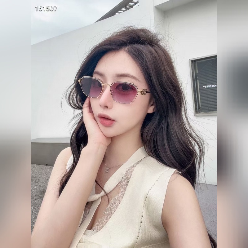 MIU MIU MOD：MU55ZS Size：60口18 145