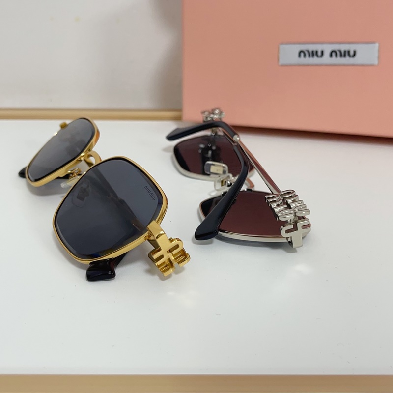 MIU MIU MOD：MU55ZS Size：60口18 145