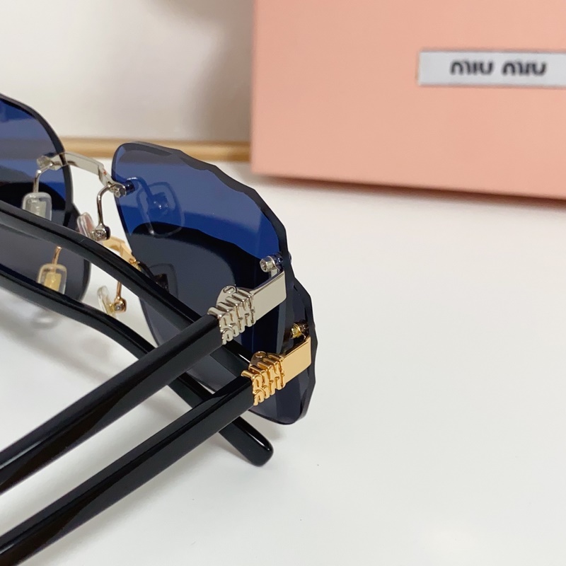 MIU MIU MOD：MU126AV Size：62口20 140