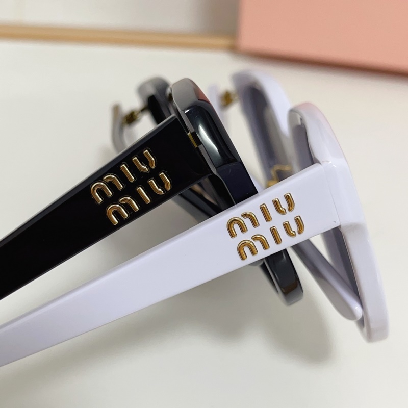 官網平面高版本 原版鼻托 質感無敵 Mod：SMU 01ZS Size：55-2