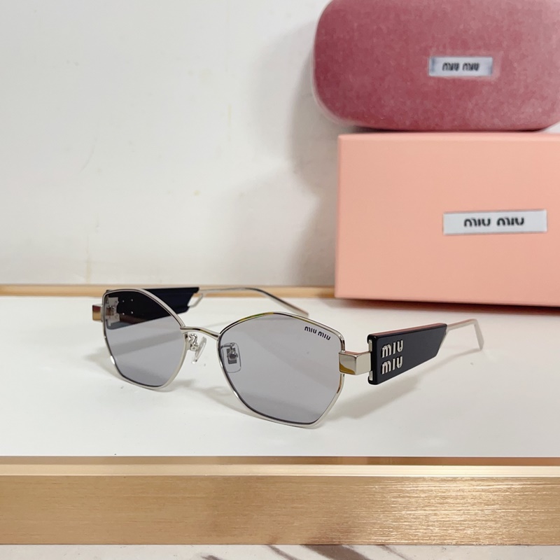 MIUMIU MODEL：SMU66WS SIZE：55口18-145