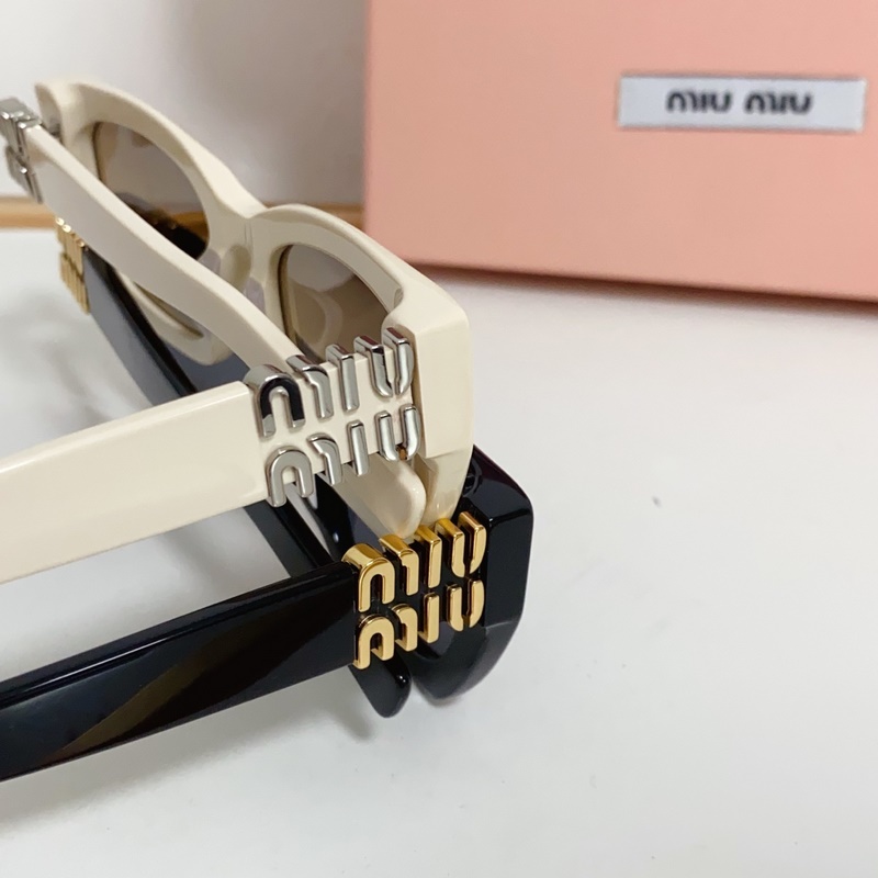 MIUMIU MODEL：MU 108AV SIZE：53口21-140