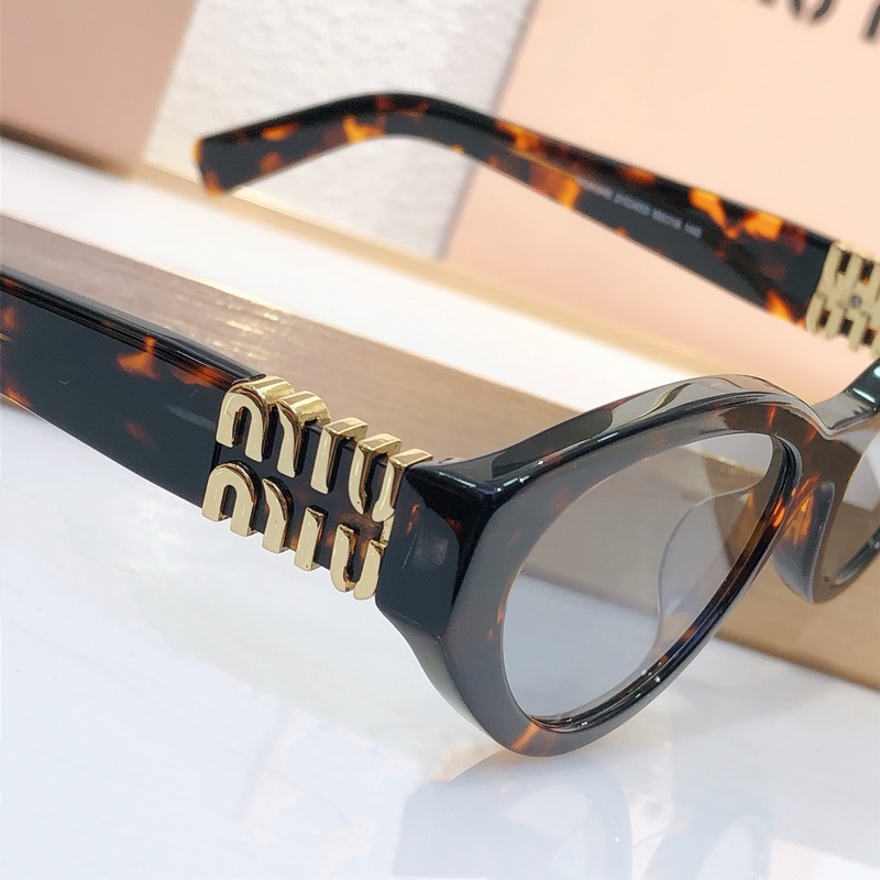 MIUMIU Mod：MUA04S SIZE：55-18-140