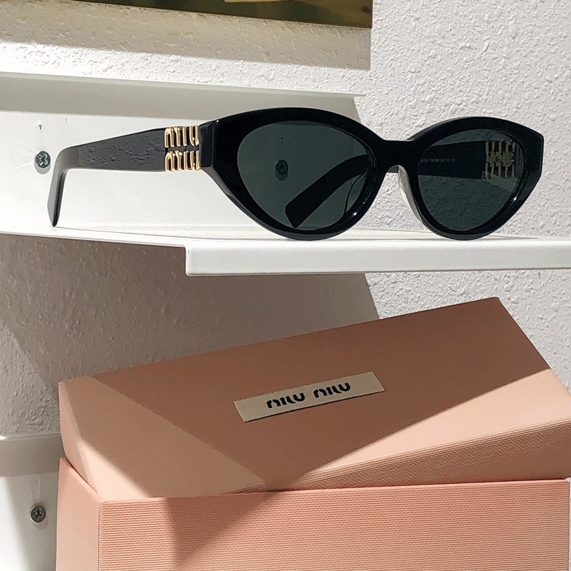 MIUMIU Mod：MUA04S SIZE：55-18-140