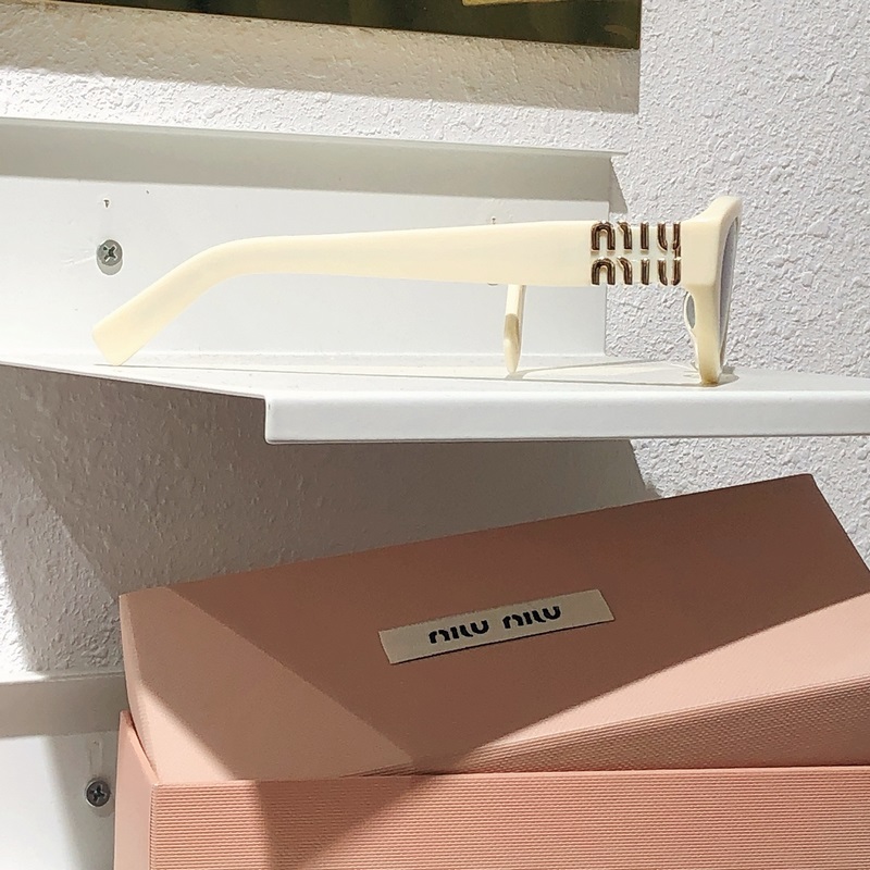 MIUMIU Mod：MUA04S SIZE：55-18-140