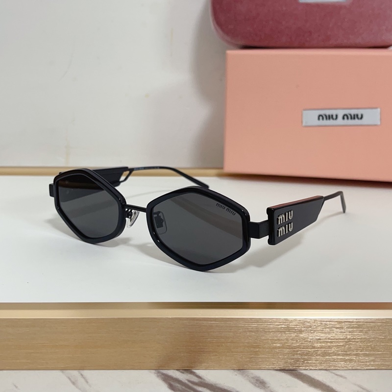 MIUMIU MODEL：SMU62WS SIZE：55口18-147