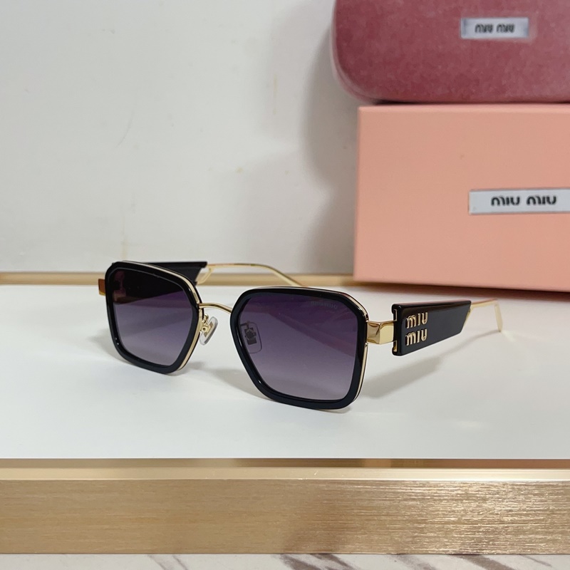 MIUMIU MODEL：SMU64WS SIZE：51口22-145