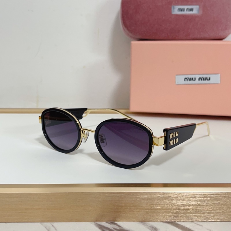 MIUMIU MODEL：SMU63WS SIZE：55口18-147