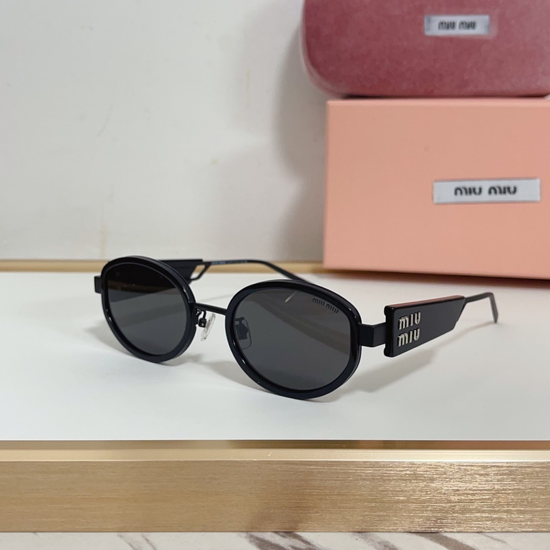 MIUMIU MODEL：SMU63WS SIZE：55口18-147