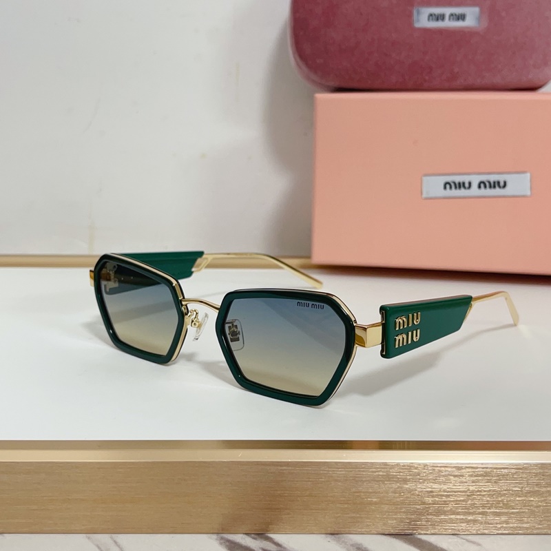 MIUMIU MODEL：SMU61WS SIZE：55口18-147