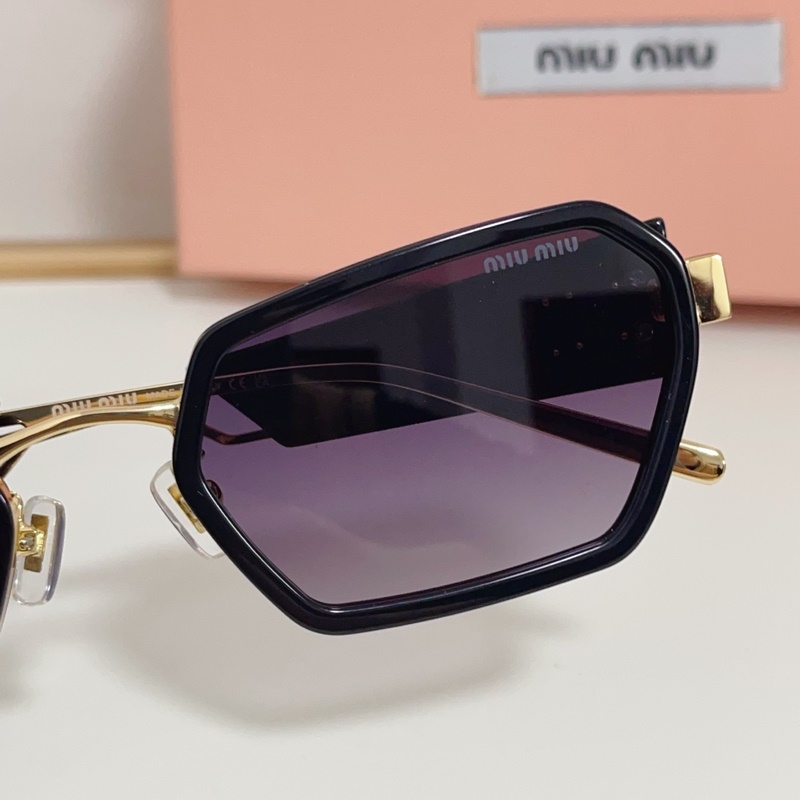 MIUMIU MODEL：SMU61WS SIZE：55口18-147