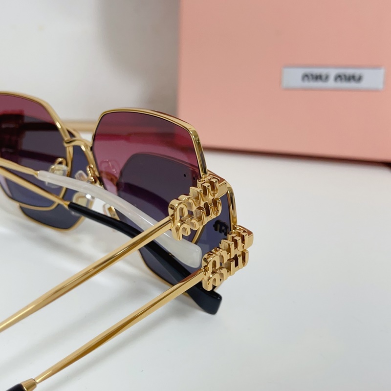 MIU MIU MOD：MU57ZS Size：58口18 145