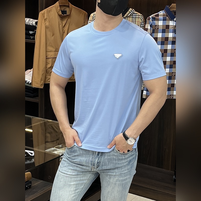 Prada 2026秋冬新品發(fā)布秘 普拉達圓領短袖，純棉短袖定義高端産品 3D立