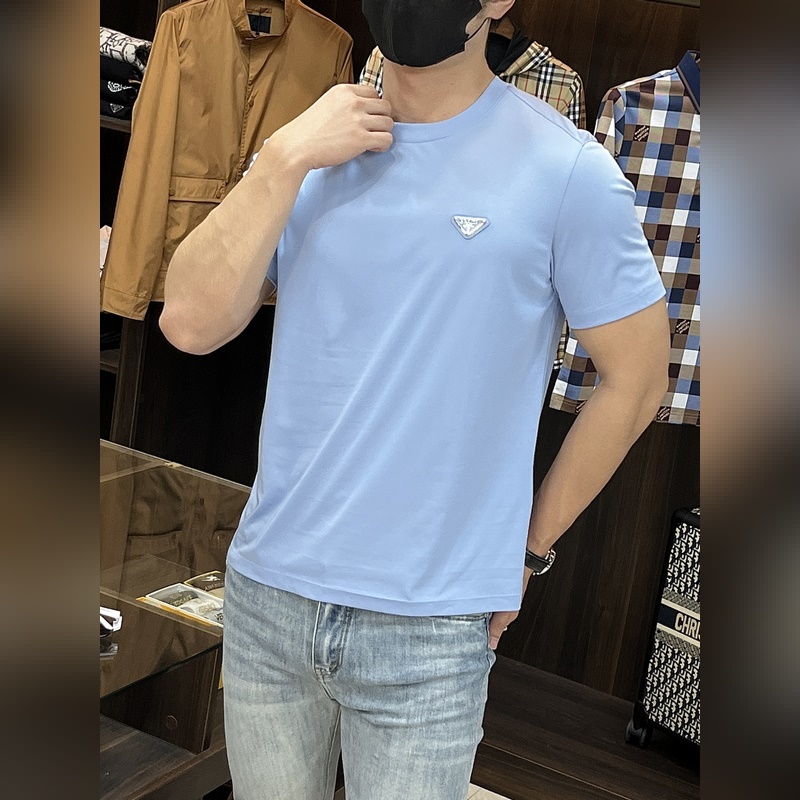 Prada 2026秋冬新品發(fā)布秘 普拉達圓領短袖，純棉短袖定義高端産品 3D立