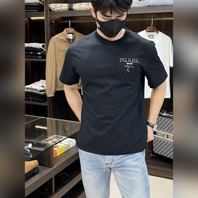 Prada 獨家專供春季新款 普拉達時尚休閑圓領短袖，純棉面料原單工藝高端歐版原